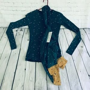 Petit poi’s green sheer mesh top matching scarf